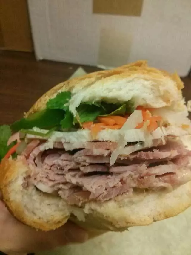 Annie’s Deli