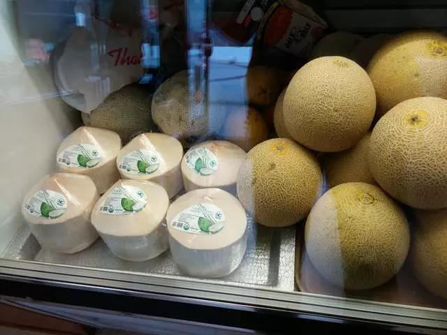 Annie’s Deli
