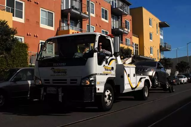 Auto Towing