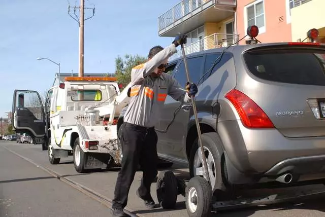 Auto Towing