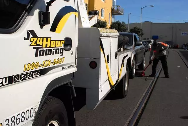 Auto Towing
