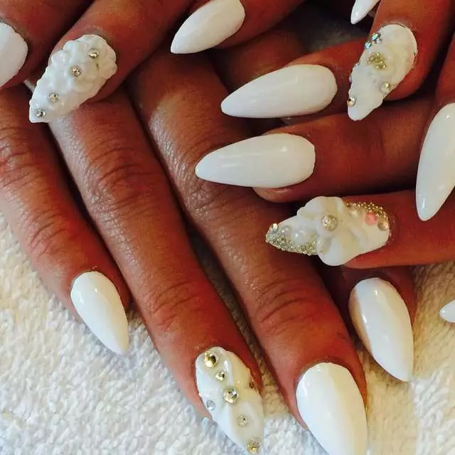 Ann & Amy’s Nails