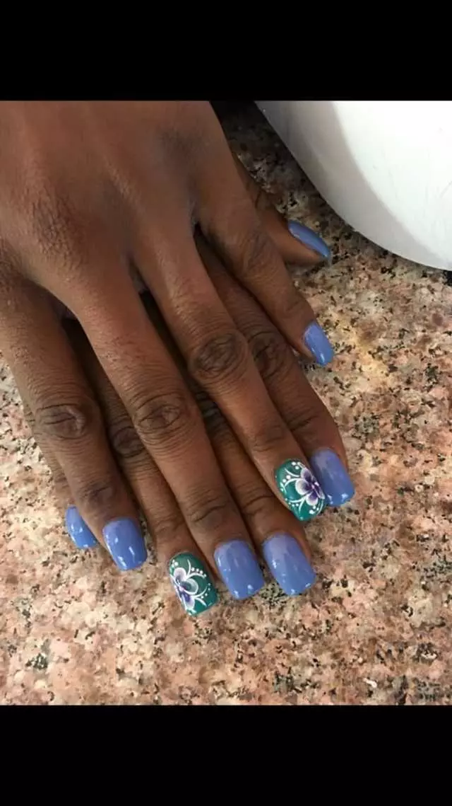 Ann & Amy’s Nails