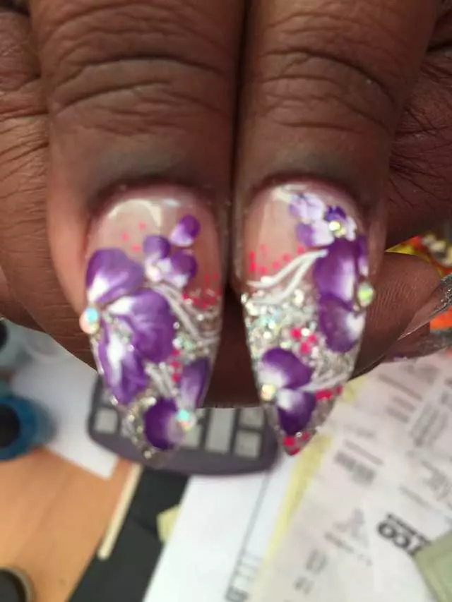 Ann & Amy’s Nails