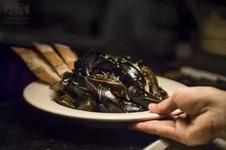 À Côté Restaurant