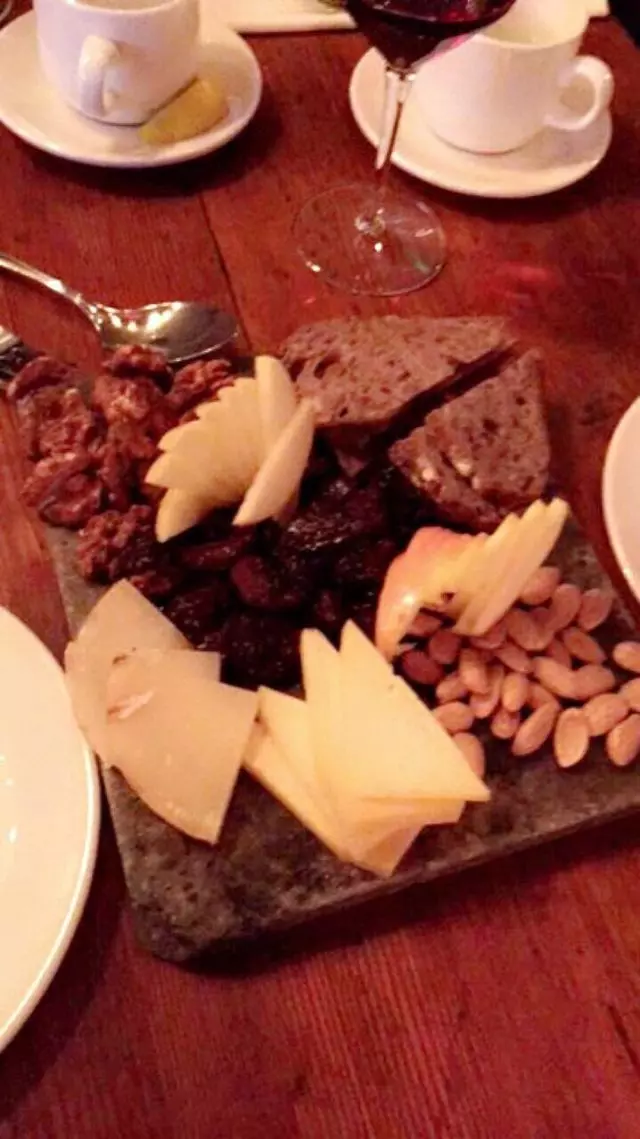 À Côté Restaurant