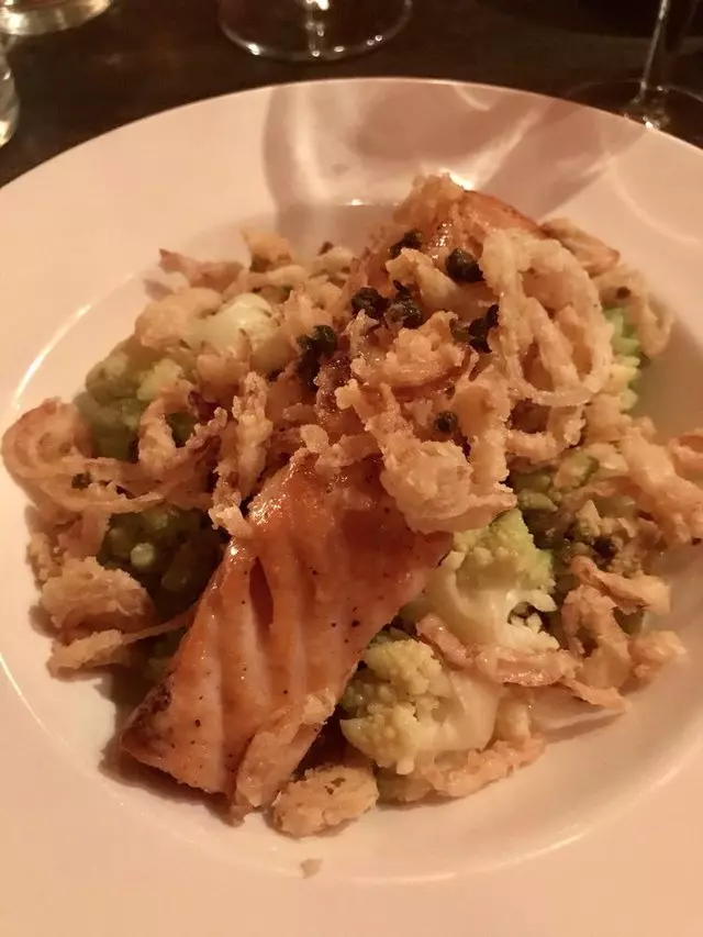 À Côté Restaurant