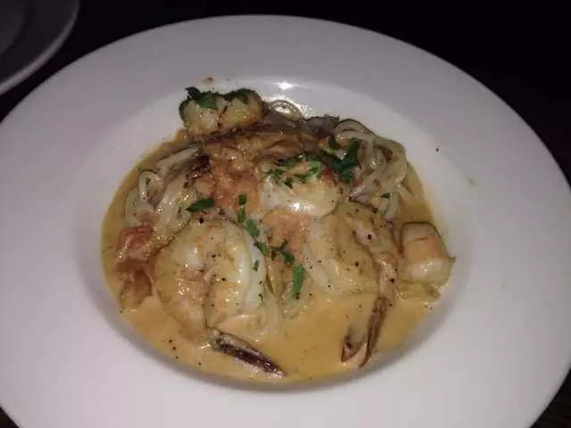 À Côté Restaurant