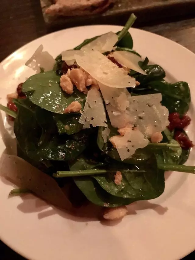À Côté Restaurant