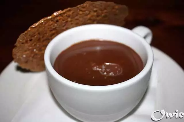 À Côté Restaurant
