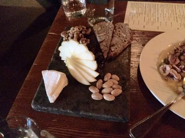 À Côté Restaurant