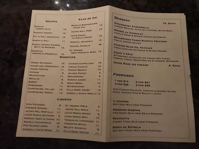 À Côté Restaurant