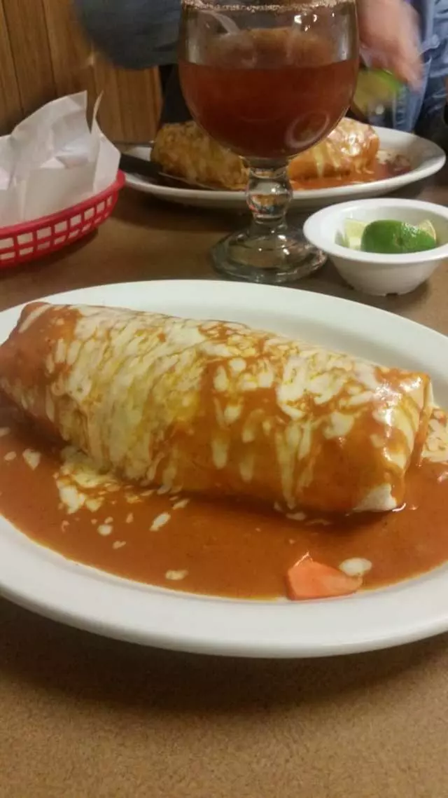 4 Caminos Restaurant