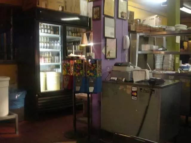 4 Caminos Restaurant