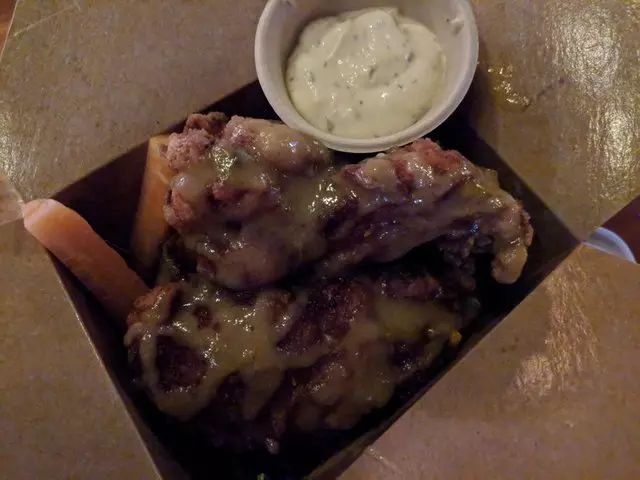 Aburaya Kamikaze Dogs