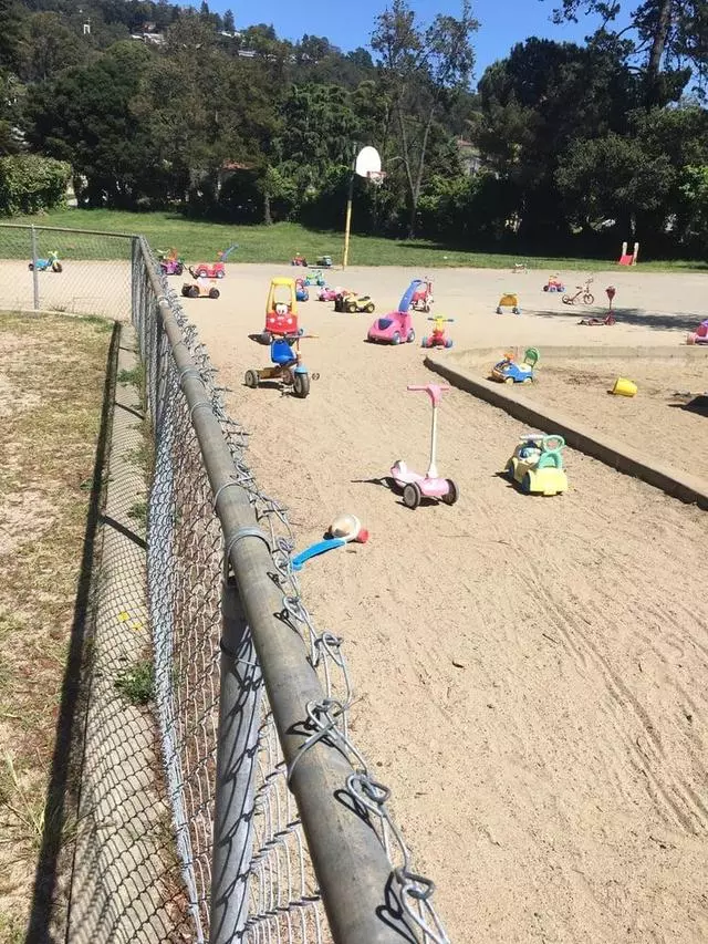 Avenue Terrace Playground