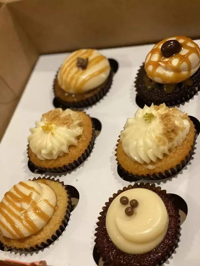 Cupcakin&apos; Bake Shop