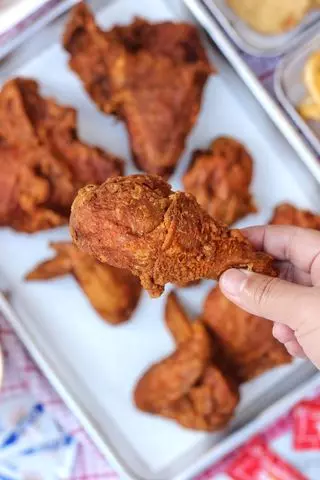 Gus’s World Famous Fried Chicken