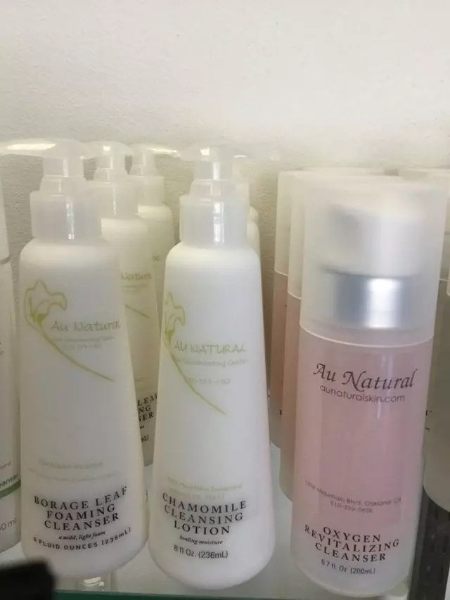 Au Natural Skin Rejuvenation Center