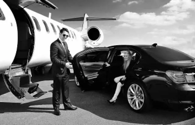 24/7 Limo & Airport Transportation Service