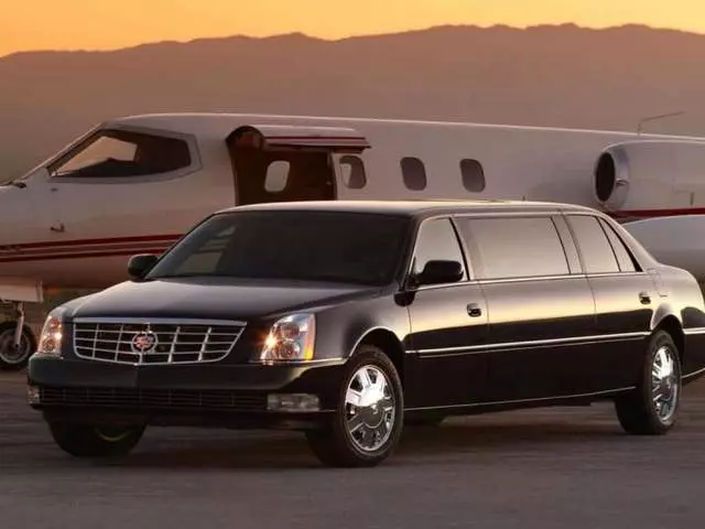24/7 Limo & Airport Transportation Service