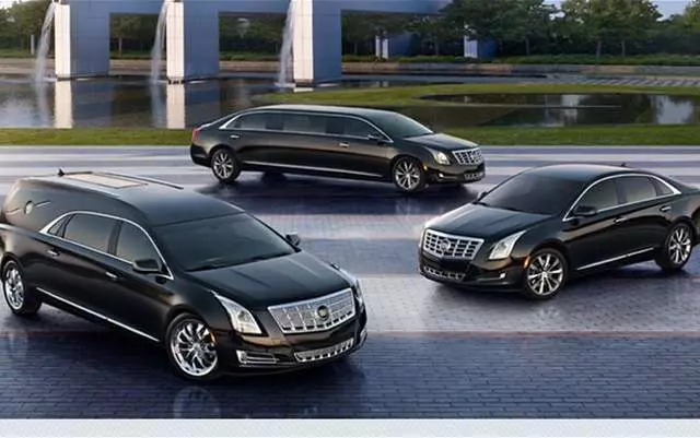 24/7 Limo & Airport Transportation Service
