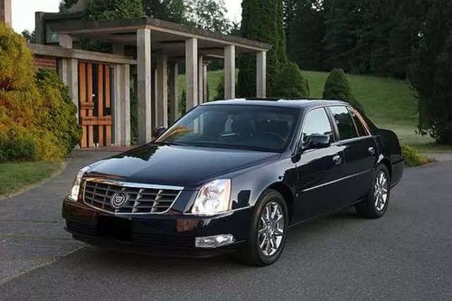 24/7 Limo & Airport Transportation Service
