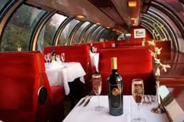 24/7 Limo & Airport Transportation Service