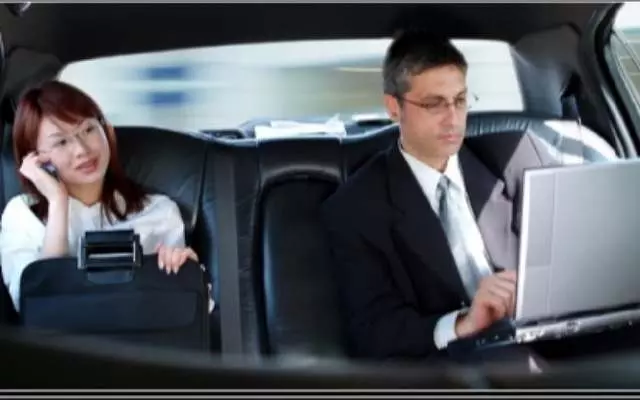 24/7 Limo & Airport Transportation Service