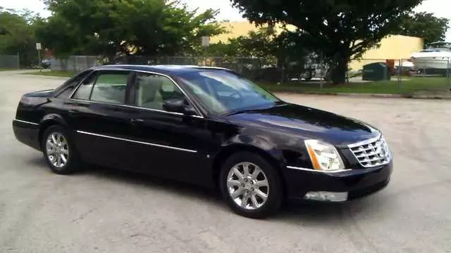 24/7 Limo & Airport Transportation Service