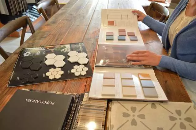 Art Tile