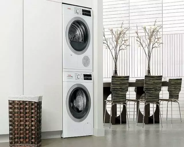 Russell Jenn-Air Appliance