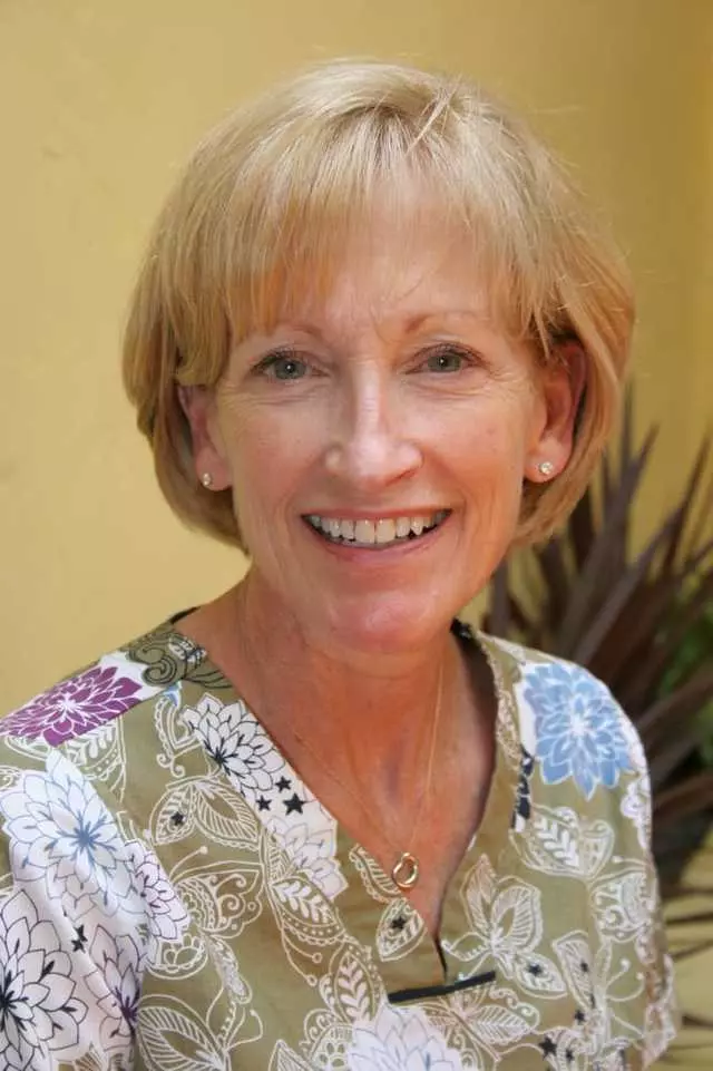 Arnold H Brokstein, DDS
