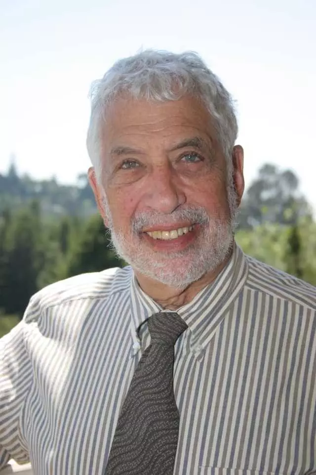 Arnold H Brokstein, DDS