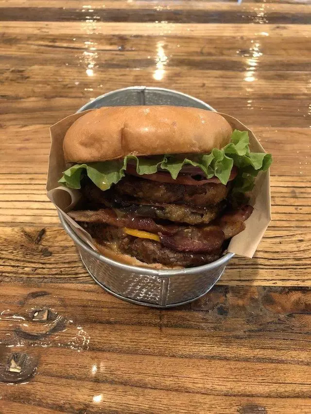 A+ Burger