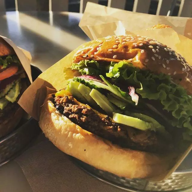 A+ Burger