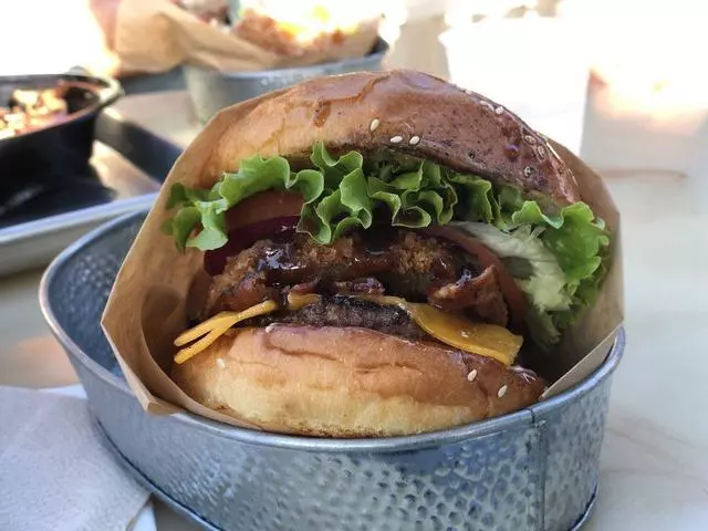 A+ Burger