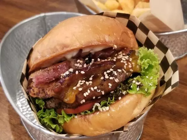A+ Burger