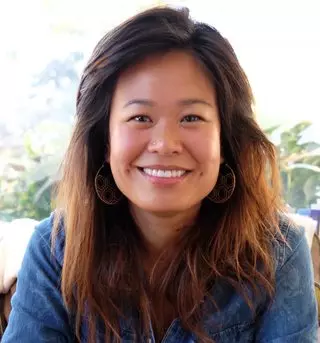 Rosanna Chang, MFT