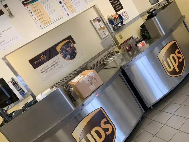 UPS