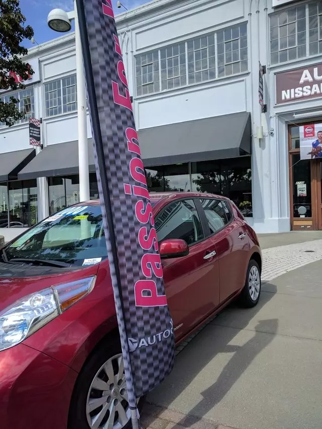 Autocom Nissan of Oakland