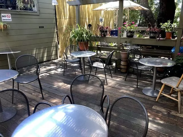 Autobahn Cafe