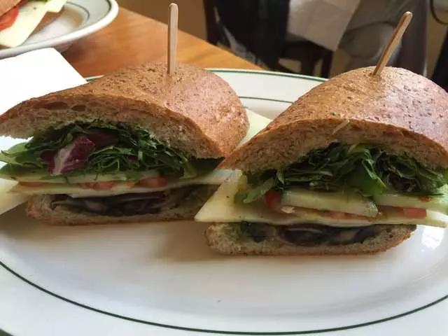 Autobahn Cafe