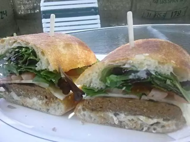 Autobahn Cafe