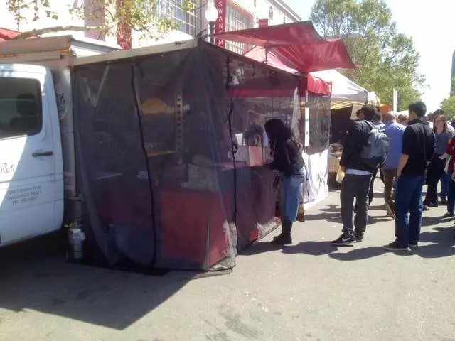 Roli Roti Gourmet Rotisserie