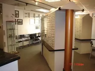 A Chinatown Optometrist