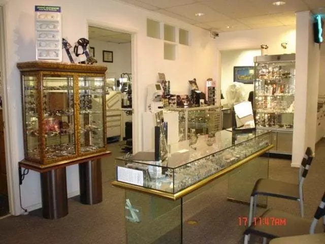 A Chinatown Optometrist