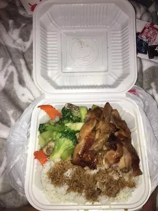 Donut Star & Star Wok Express