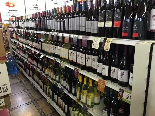 3 Ring Liquors