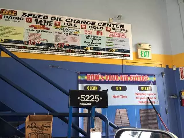 10 Minute Speed Oil Change Center